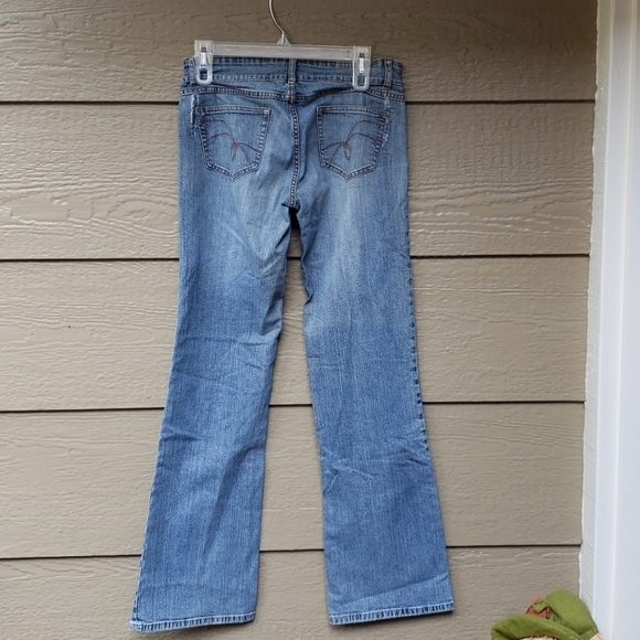 VTG Reference low rise flare leg jeans 7 - Picture 6 of 12